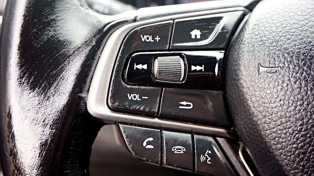2022 Honda Accord Sport - Photo 14