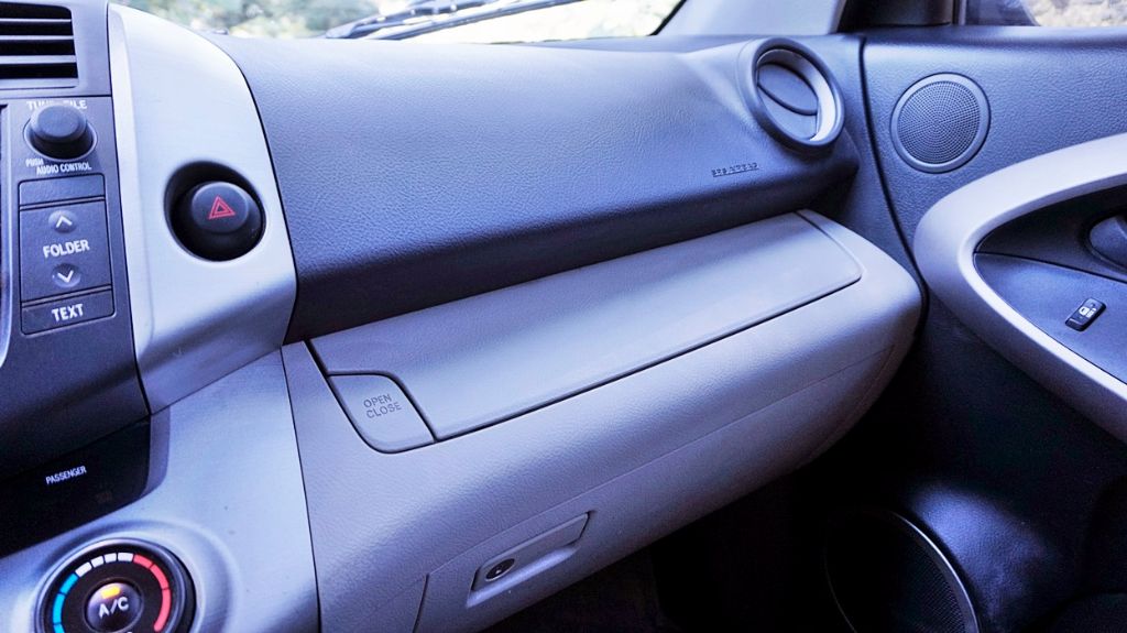 2006 Toyota RAV4 Base - Photo 25