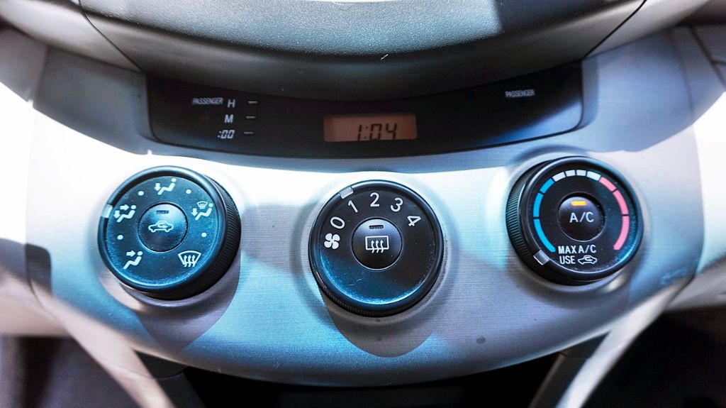 2006 Toyota RAV4 Base - Photo 21