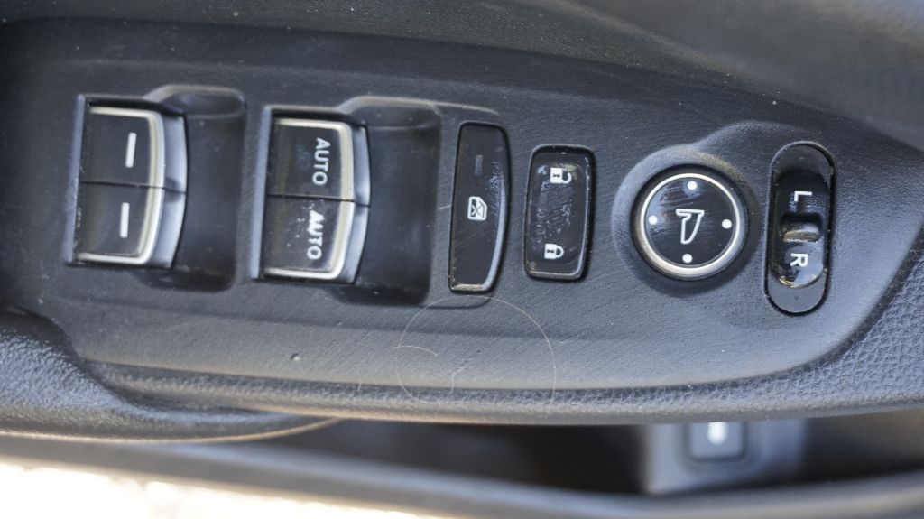 2021 Honda Accord Sport SE - Photo 17