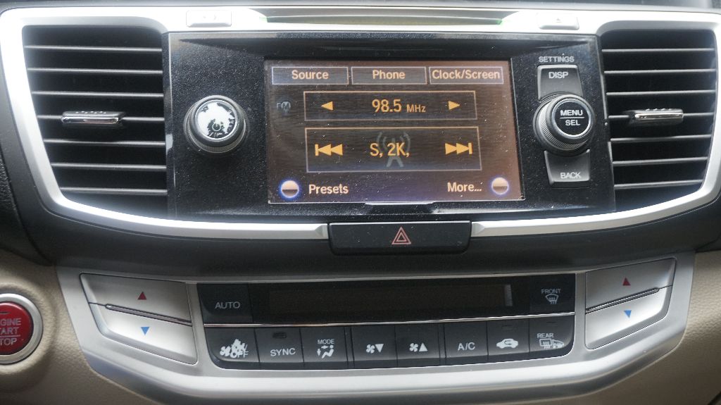 2013 Honda Accord EX-L - Photo 25