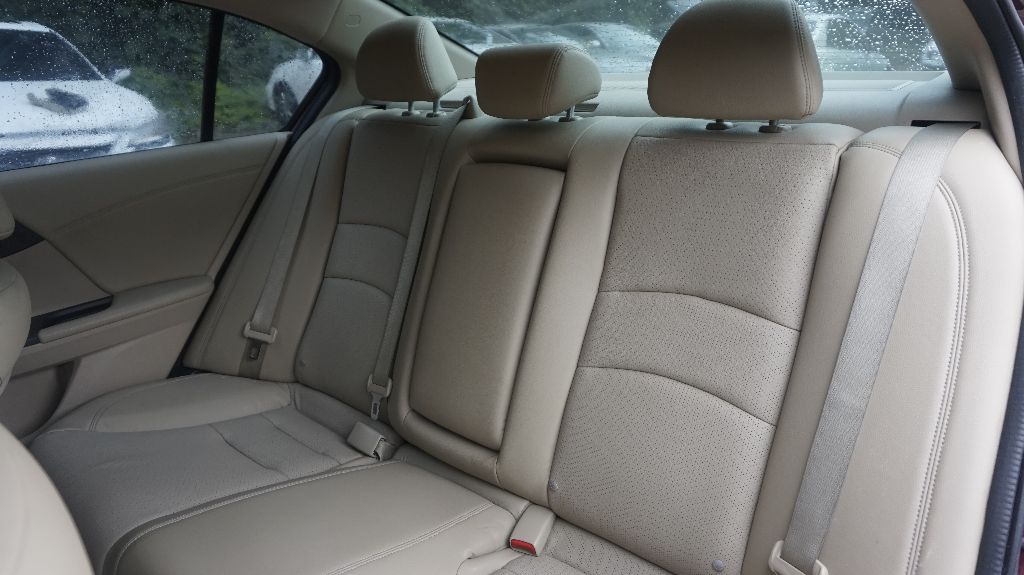2013 Honda Accord EX-L - Photo 33