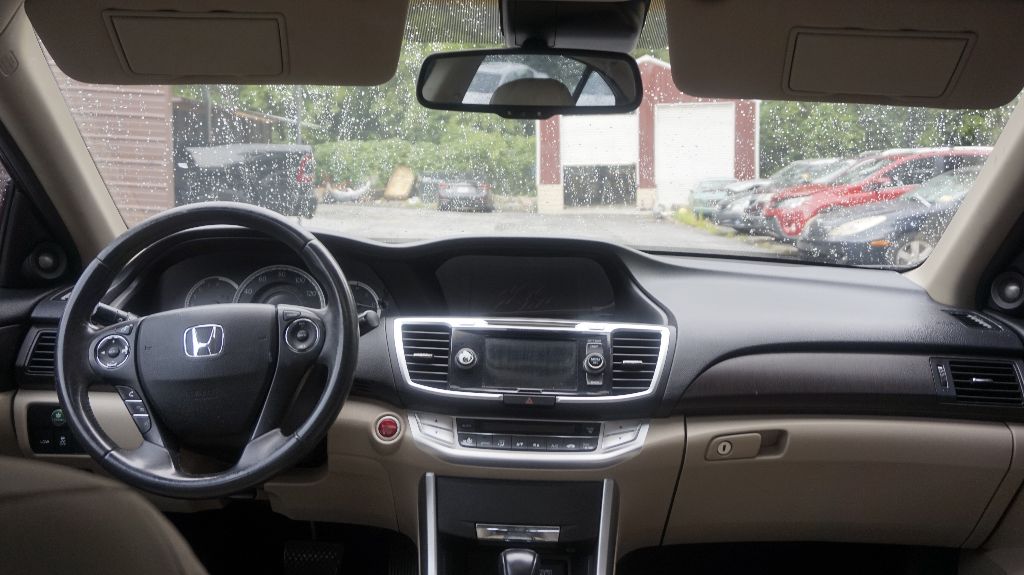 2013 Honda Accord EX-L - Photo 35